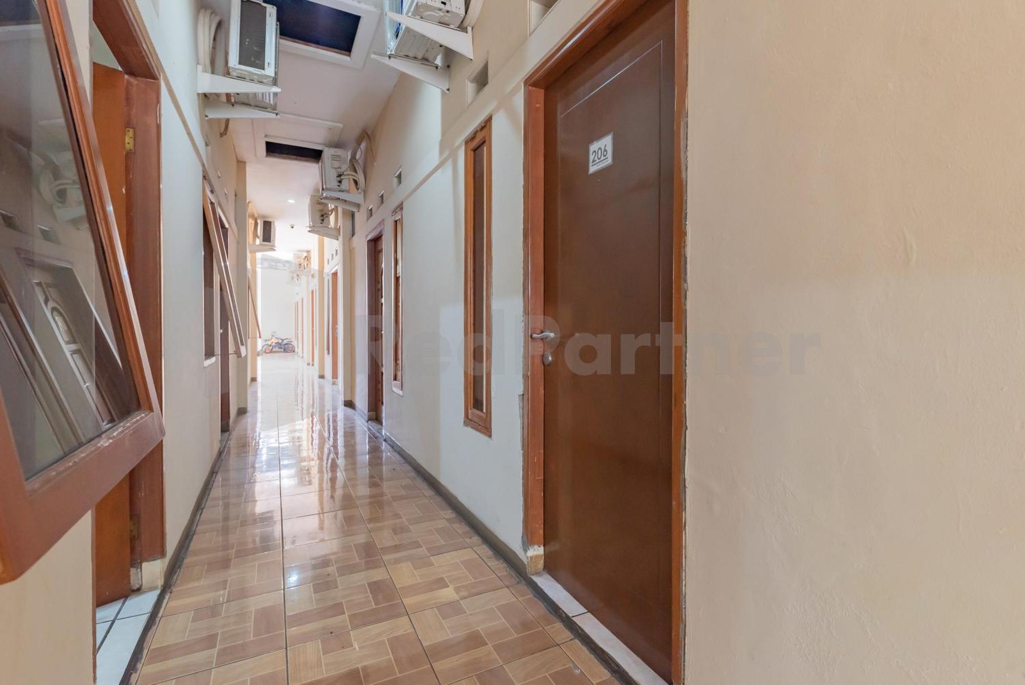 Wisma Alamanda Near Terminal Cicaheum Redpartner Μπαντούνγκ Εξωτερικό φωτογραφία
