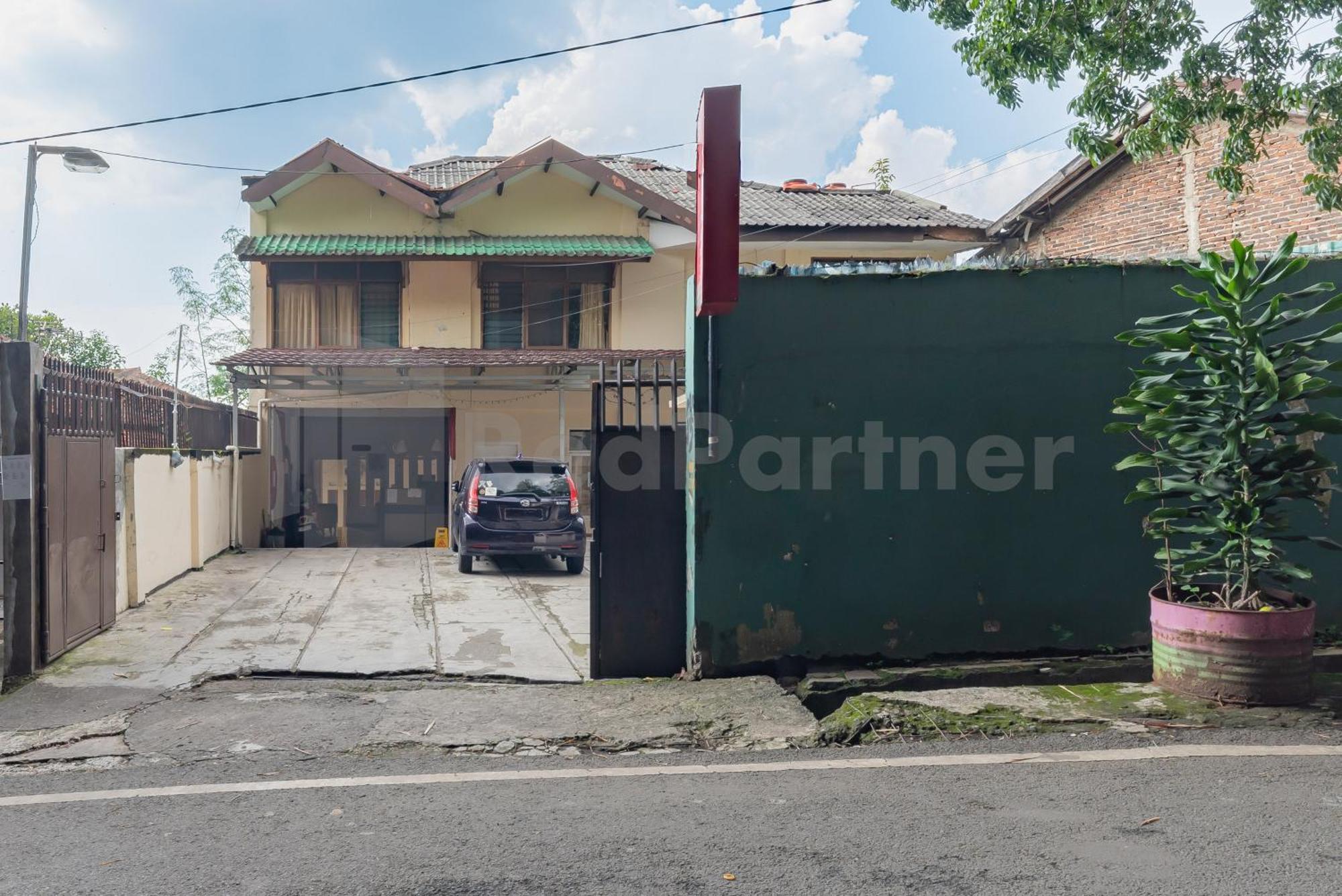 Wisma Alamanda Near Terminal Cicaheum Redpartner Μπαντούνγκ Εξωτερικό φωτογραφία